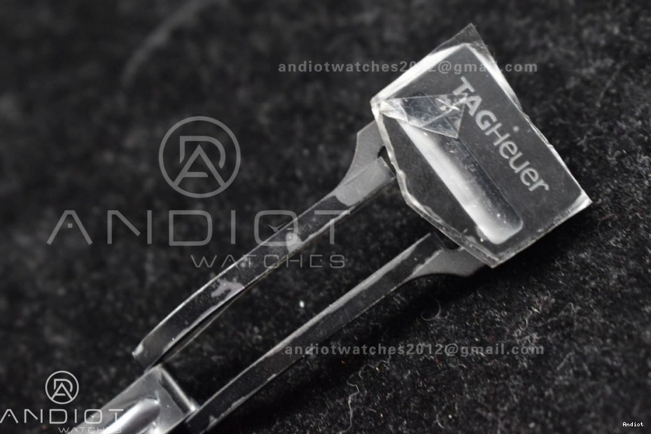 CAR201J Edition Carrera Special Calibre Heuer 01 CLEP TAG Heuer 1206